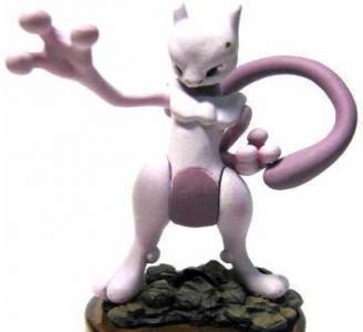 mewtwo-figurine.jpg