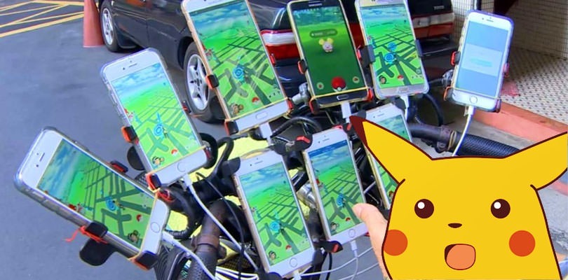 Il pensionato di 70 anni che gioca a Pokémon GO con più di 10 smartphone torna a far parlare di sé