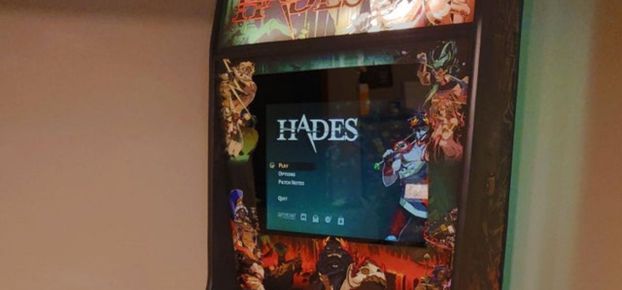 Un fan trasforma Hades in un gioco da cabinato