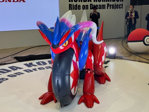 Foto della presentazione del Koraidon costruito da Honda